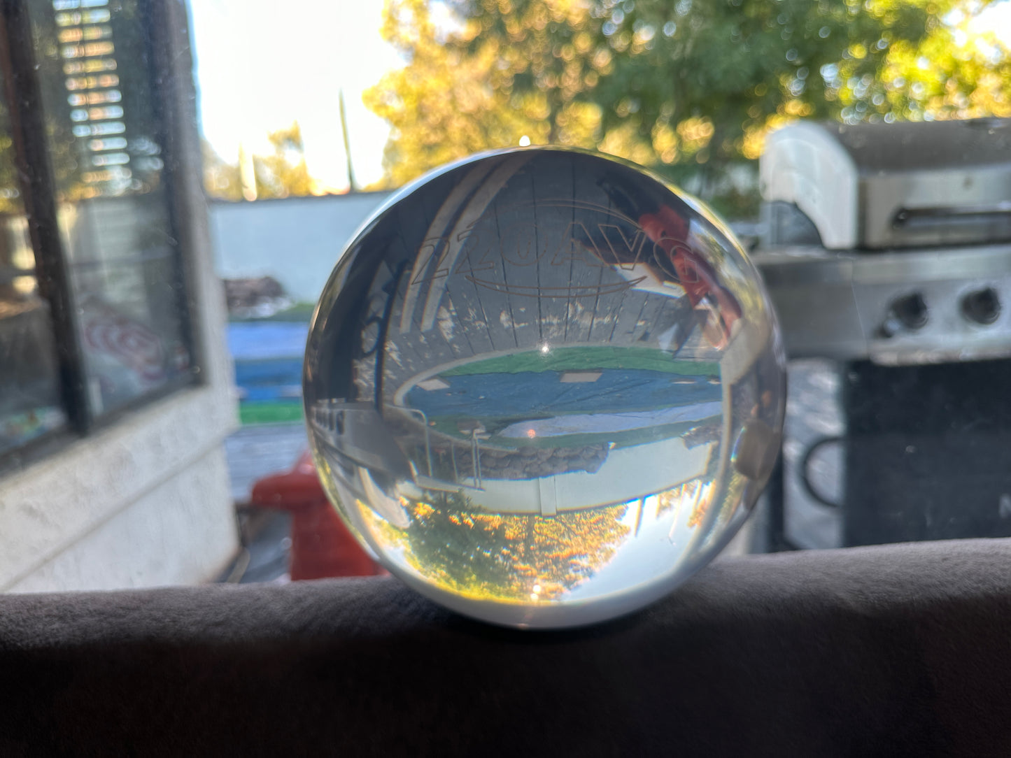 220AVG INVISIBLE Bowling Ball (ILLEGAL)