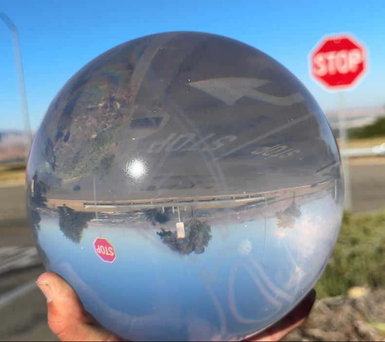 220AVG INVISIBLE Bowling Ball (ILLEGAL)