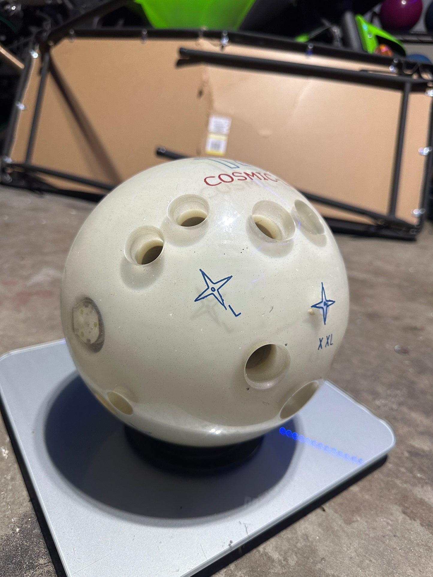 Cosmic Lite Bowling Ball (13.2LB)