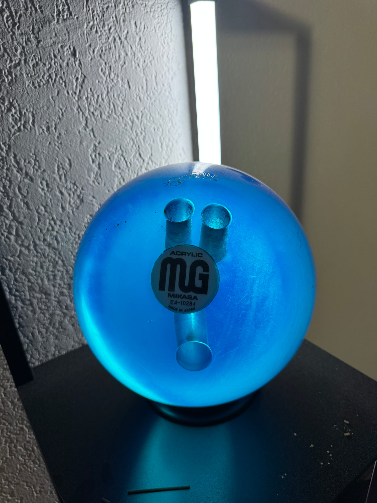 Blue Invisible Ball (14LB Mikasa)