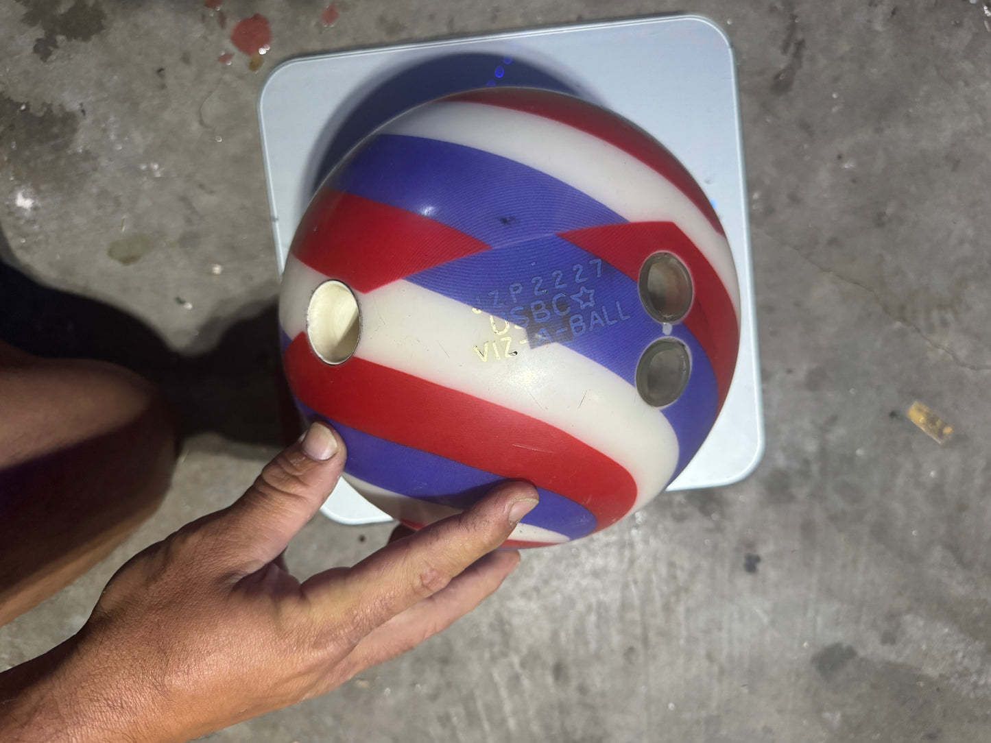 USED Hypnosis Bowling Ball (16LB)