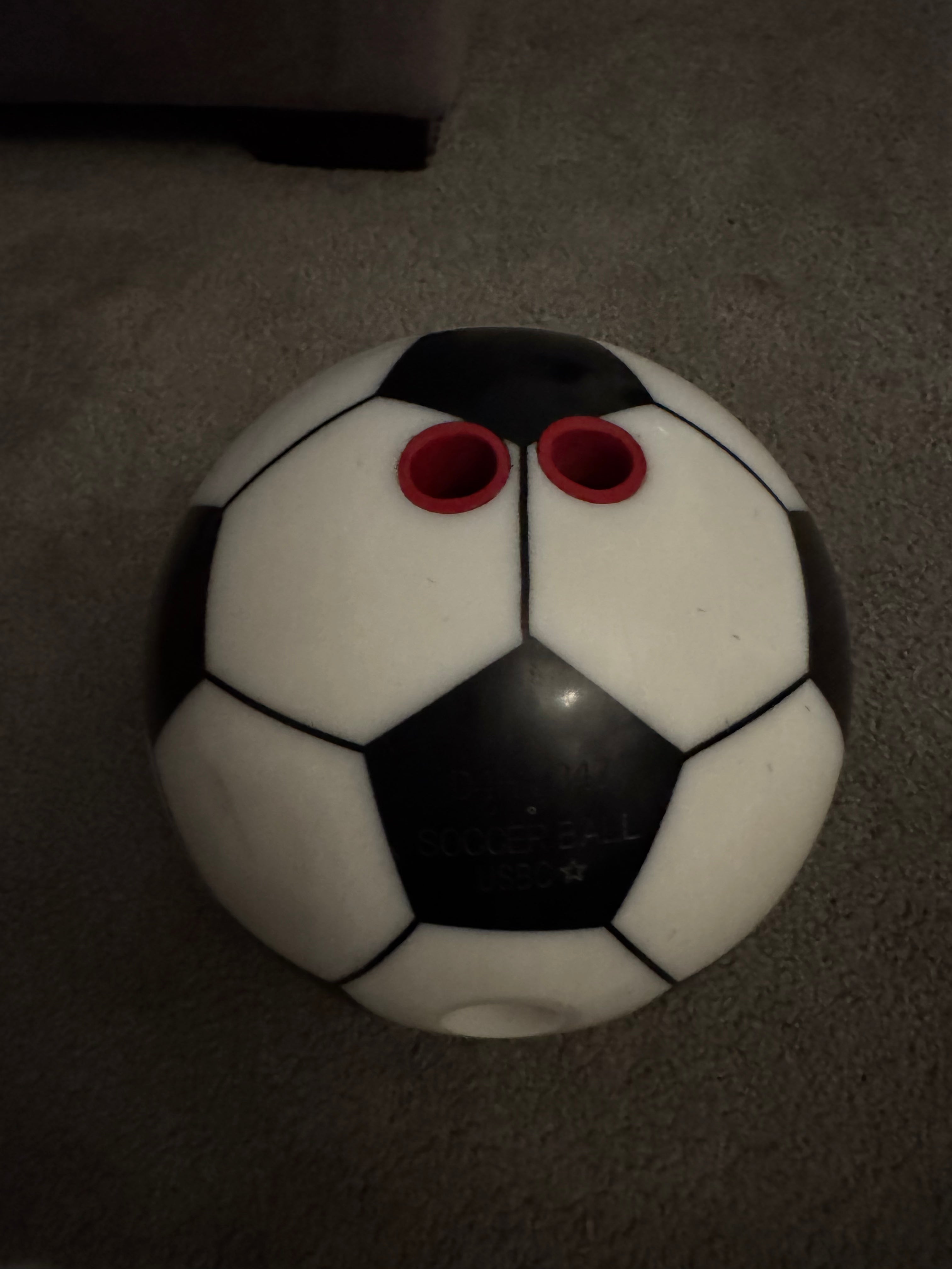 USED 900 Global Soccer Ball (15LB)